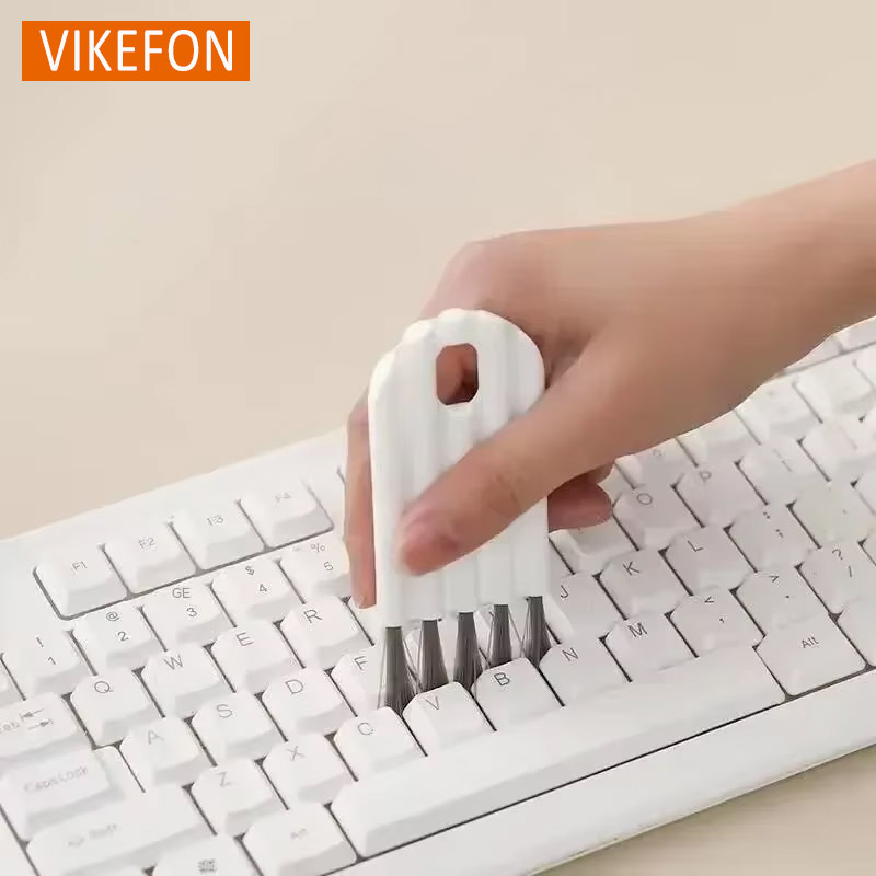 Keyboard Cover - แปรงทำความสะอาดช่องเสียบบัตรสำหรับหูฟังคีย์บอร์ดฝาครอบถ้วยเก็บฝุ่นโทรศัพท์มือถือยืดหยุ่นได้ดีอเนกประสงค์